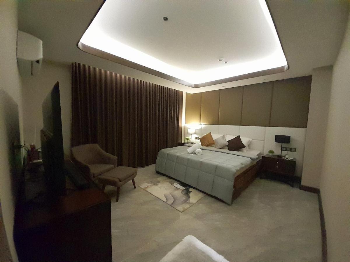 One Euphoria Prime Suite Hotel Анхелес Экстерьер фото