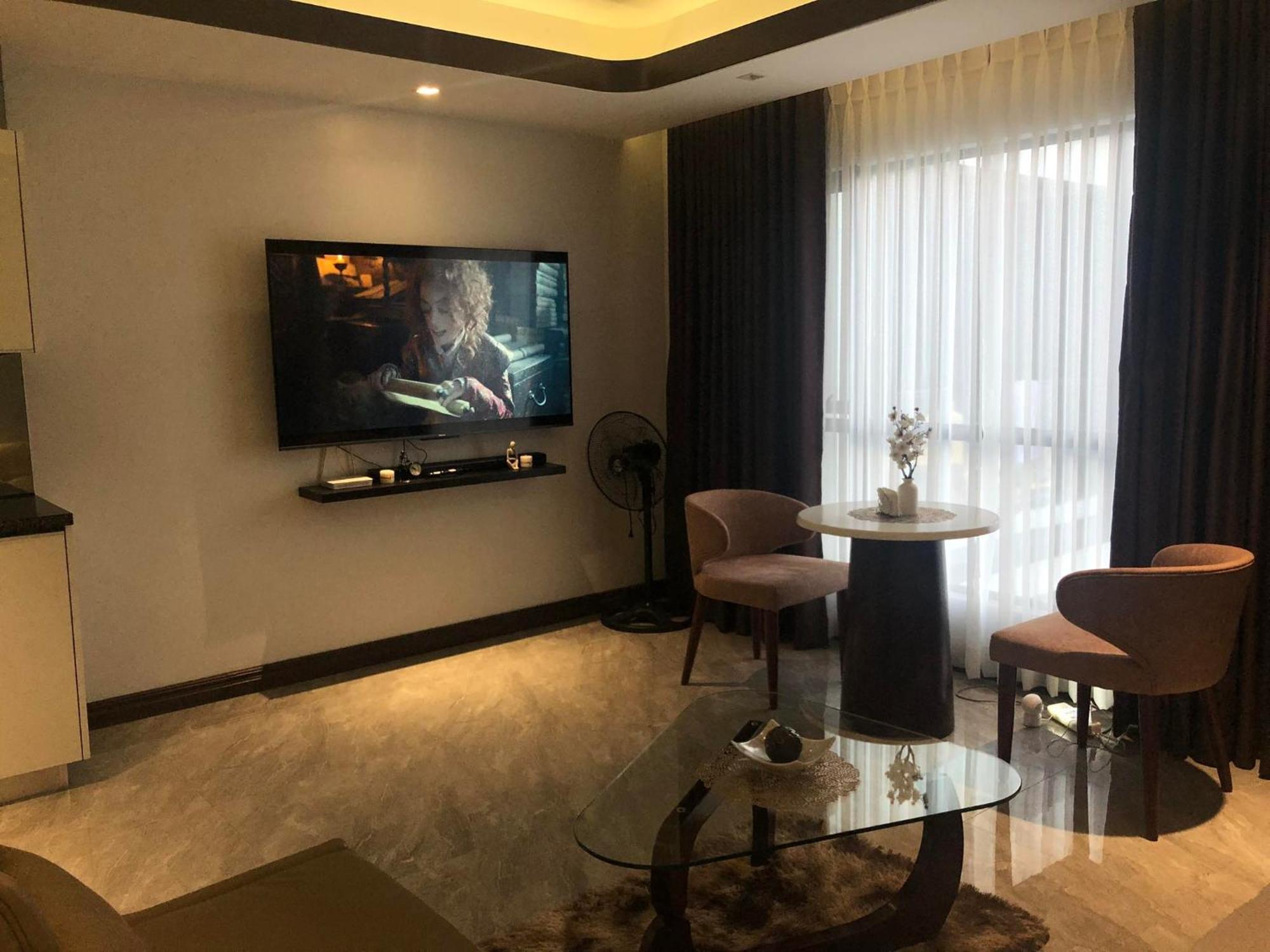 One Euphoria Prime Suite Hotel Анхелес Экстерьер фото